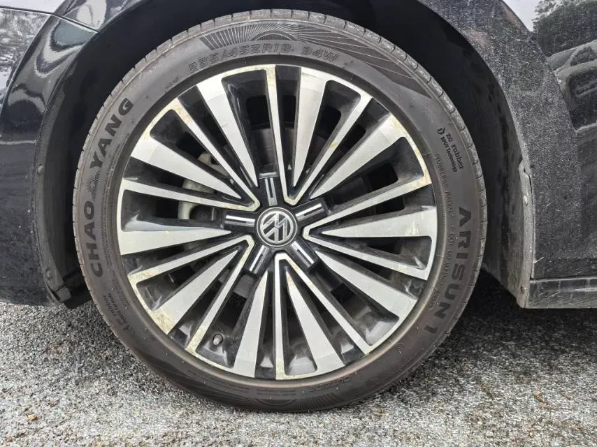 2020 Volkswagen Passat 2.0T 186HP L4 7DCT,autocango,china used car exporter,china ev exporter,chinese used car exporter,chinese used ev exporter