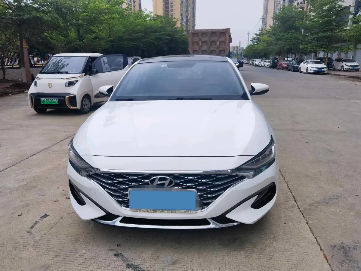 2019 Hyundai La Festa 1.6T 204HP L4 7DCT,autocango,china used car exporter,china ev exporter,chinese used car exporter,chinese used ev exporter