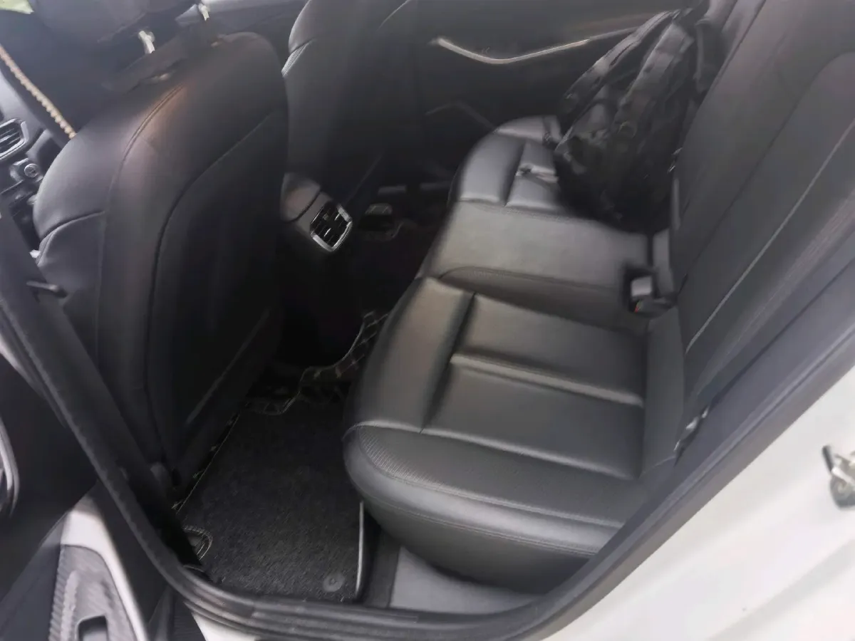 2019 Hyundai La Festa 1.6T 204HP L4 7DCT,autocango,china used car exporter,china ev exporter,chinese used car exporter,chinese used ev exporter