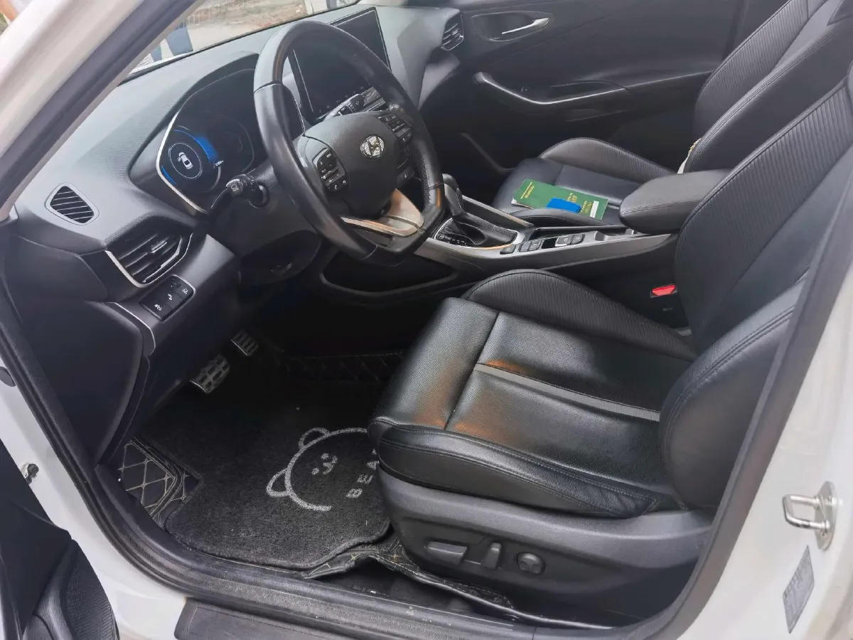 2019 Hyundai La Festa 1.6T 204HP L4 7DCT,autocango,china used car exporter,china ev exporter,chinese used car exporter,chinese used ev exporter