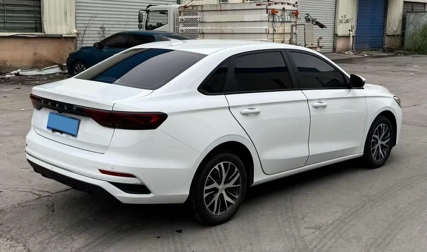 2026 Geely Emgrand 1.5L 120HP L4 5MT,autocango,china used car exporter,china ev exporter,chinese used car exporter,chinese used ev exporter