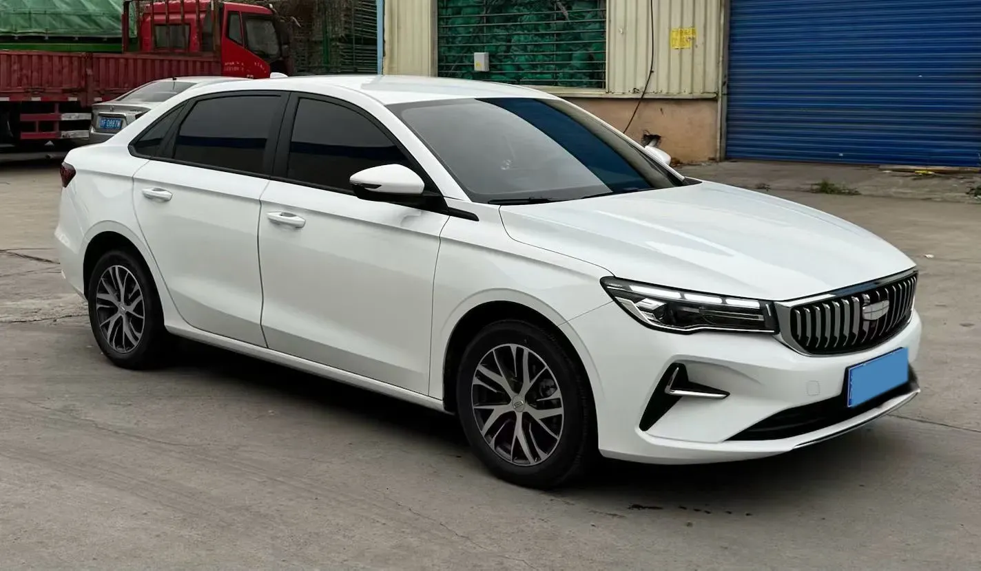 2026 Geely Emgrand 1.5L 120HP L4 5MT,autocango,china used car exporter,china ev exporter,chinese used car exporter,chinese used ev exporter