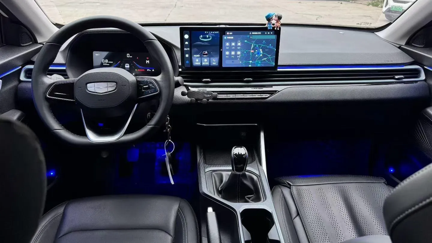 2026 Geely Emgrand 1.5L 120HP L4 5MT,autocango,china used car exporter,china ev exporter,chinese used car exporter,chinese used ev exporter