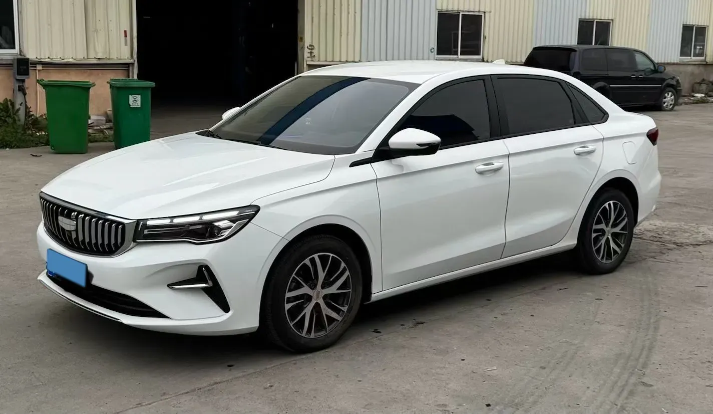 2026 Geely Emgrand 1.5L 120HP L4 5MT,autocango,china used car exporter,china ev exporter,chinese used car exporter,chinese used ev exporter