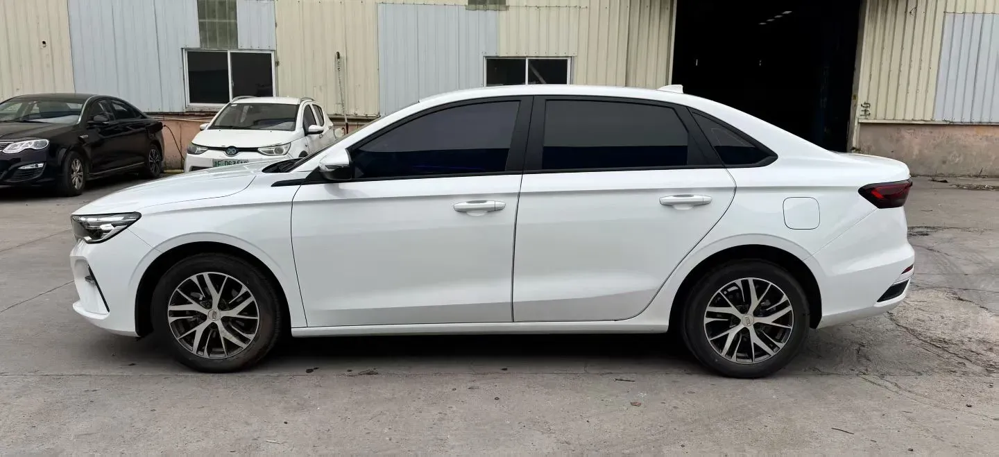 2026 Geely Emgrand 1.5L 120HP L4 5MT,autocango,china used car exporter,china ev exporter,chinese used car exporter,chinese used ev exporter