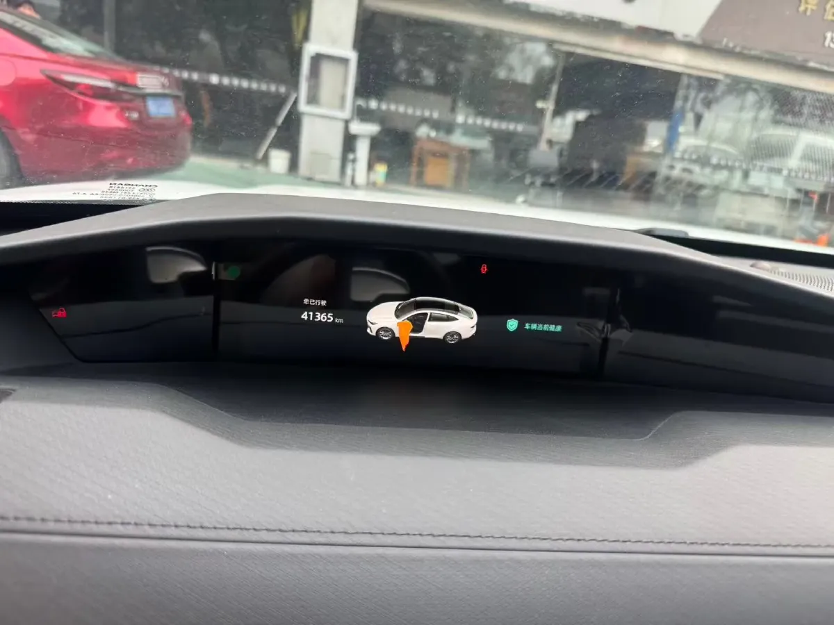 2022 ChangAn UNI-V 1.5T 188HP L4 7DCT,autocango,china used car exporter,china ev exporter,chinese used car exporter,chinese used ev exporter