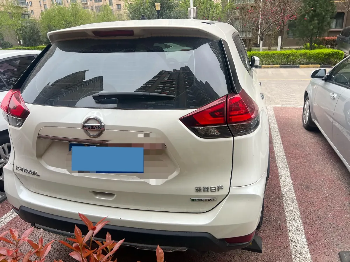 2020 Nissan X-Trail 2.0L 154HP L4 CVT,autocango,china used car exporter,china ev exporter,chinese used car exporter,chinese used ev exporter