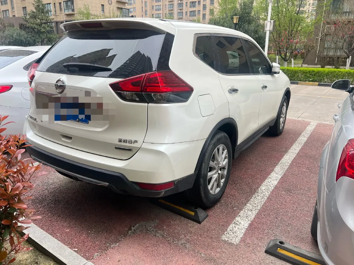 2020 Nissan X-Trail 2.0L 154HP L4 CVT,autocango,china used car exporter,china ev exporter,chinese used car exporter,chinese used ev exporter