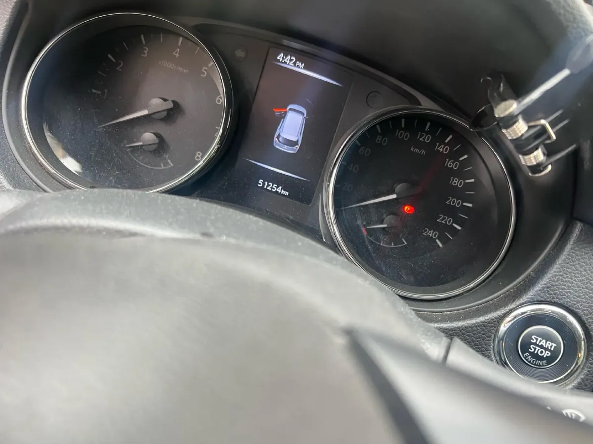 2020 Nissan X-Trail 2.0L 154HP L4 CVT,autocango,china used car exporter,china ev exporter,chinese used car exporter,chinese used ev exporter