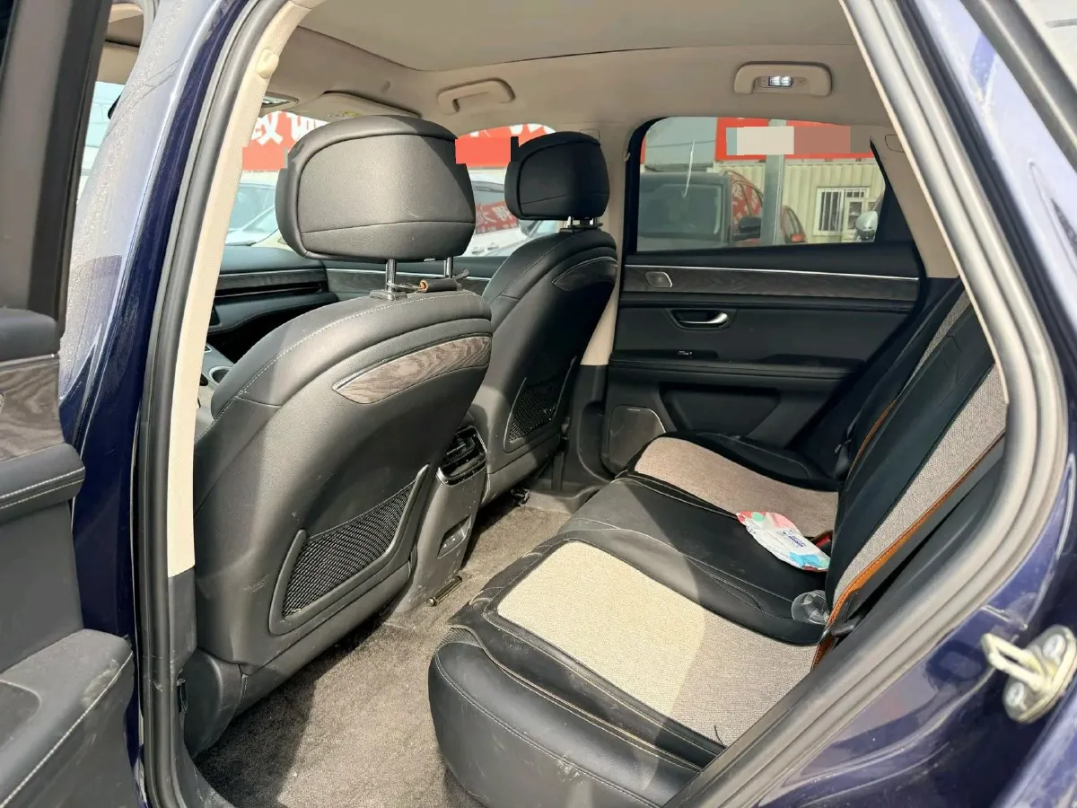 2022 Isuzu Mu-X 2.0T 220HP L4 8AT,autocango,china used car exporter,china ev exporter,chinese used car exporter,chinese used ev exporter