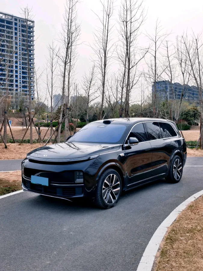 2022 Li L9 Range Extended 154HP REEV 42.6KWH,autocango,china used car exporter,china ev exporter,chinese used car exporter,chinese used ev exporter