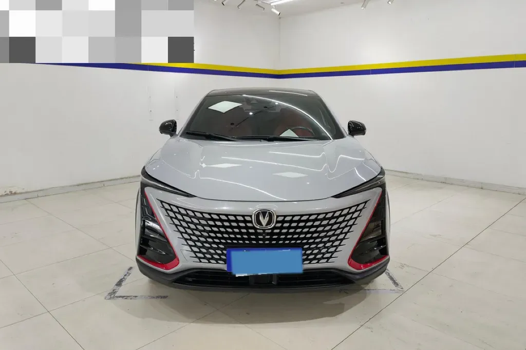 2020 ChangAn UNI-T 1.5T 180HP L4 7DCT,autocango,china used car exporter,china ev exporter,chinese used car exporter,chinese used ev exporter