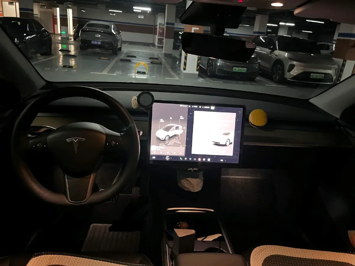2022 Tesla Model Y BEV 60KWH,autocango,china used car exporter,china ev exporter,chinese used car exporter,chinese used ev exporter