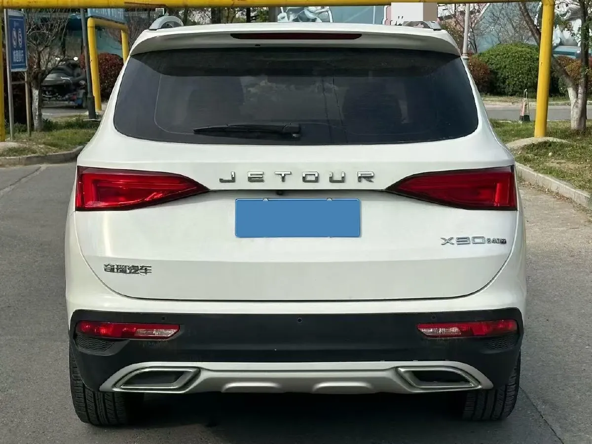 2019 Jetour X90 1.5T 147HP L4 6MT,autocango,china used car exporter,china ev exporter,chinese used car exporter,chinese used ev exporter