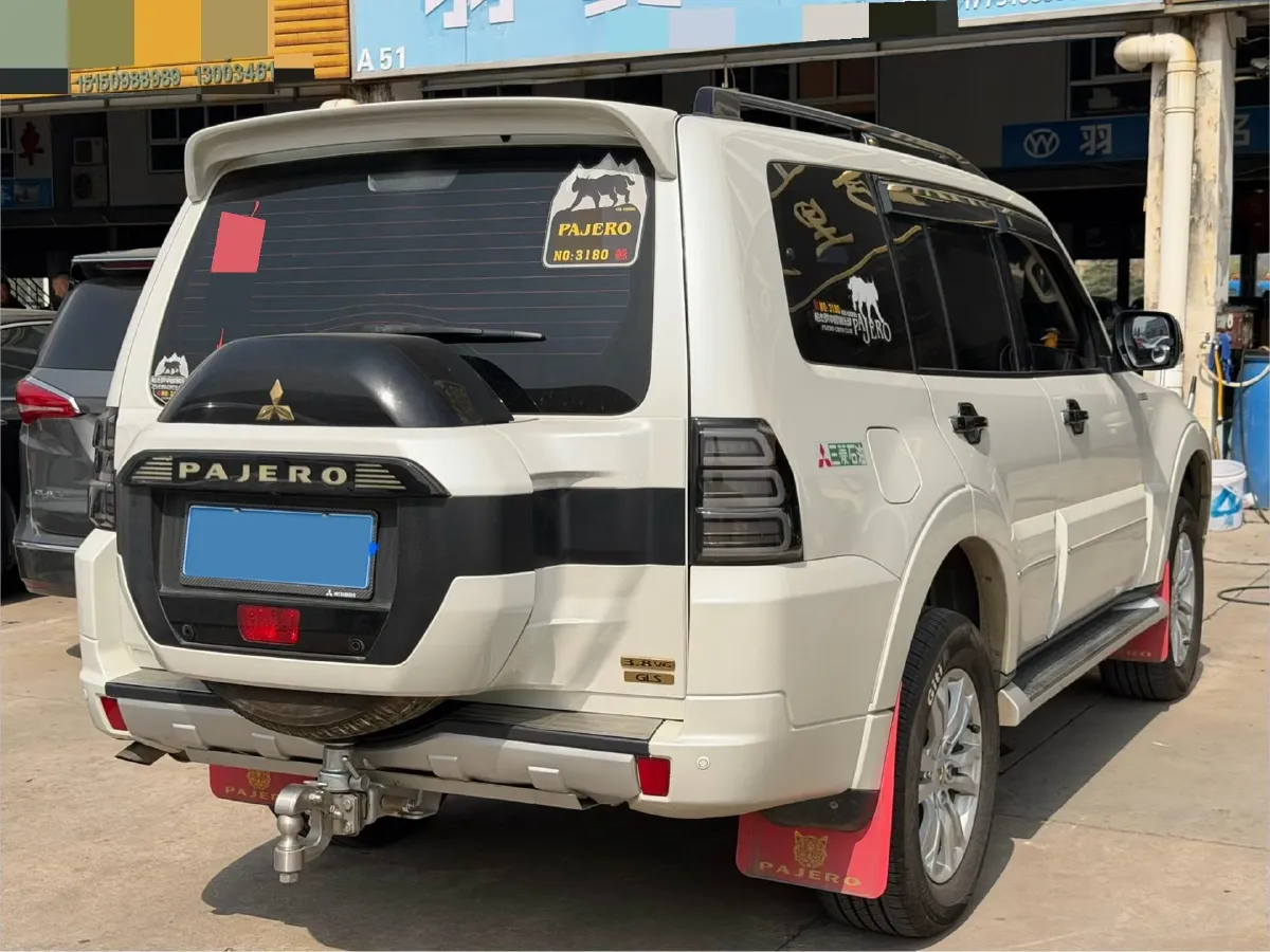 2018 Mitsubishi Pajero 3.0L 174HP V6 5AT,autocango,china used car exporter,china ev exporter,chinese used car exporter,chinese used ev exporter