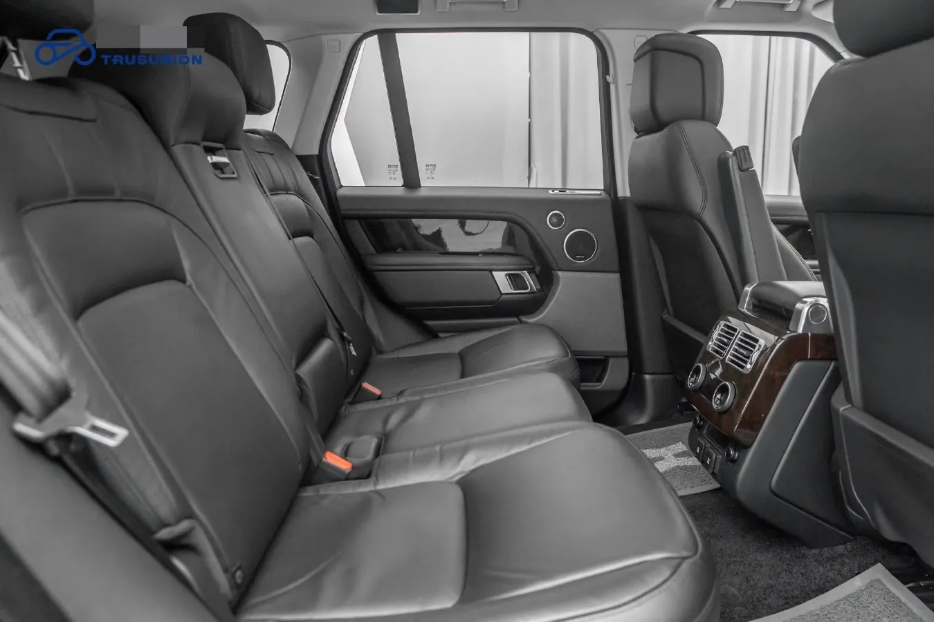 2021 Land Rover Range Rover 3.0T 360HP L6 8AT,autocango,china used car exporter,china ev exporter,chinese used car exporter,chinese used ev exporter