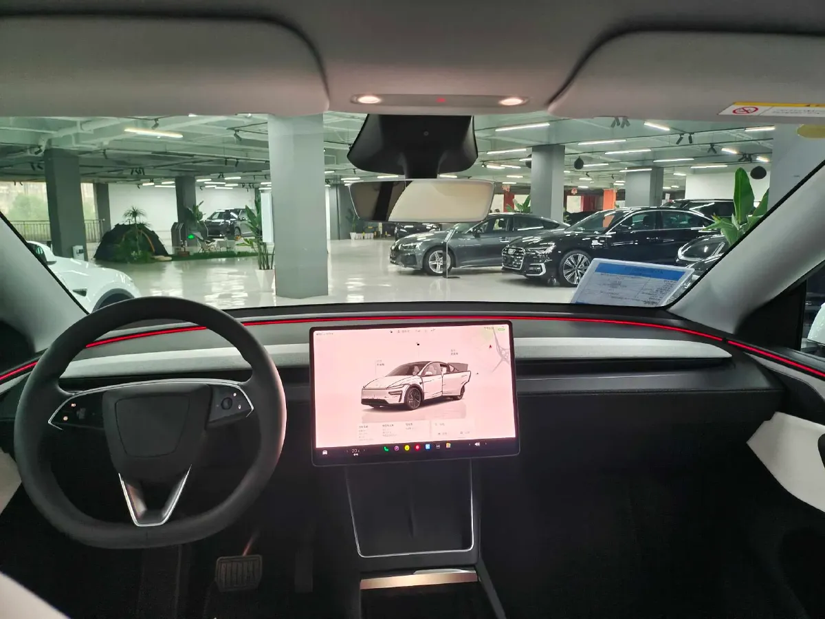 2025 Tesla Model Y BEV,autocango,china used car exporter,china ev exporter,chinese used car exporter,chinese used ev exporter