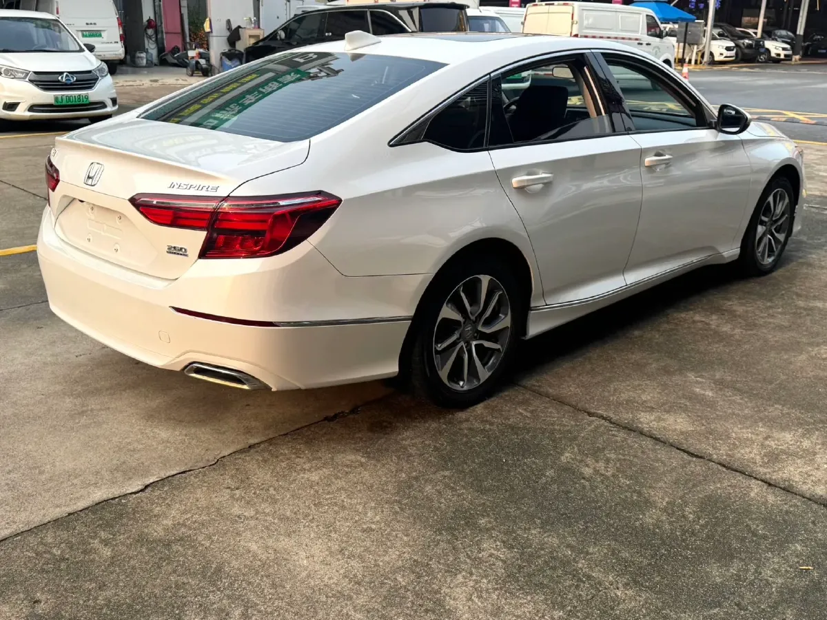 2019 Honda Inspire 1.5T 194HP L4 CVT,autocango,china used car exporter,china ev exporter,chinese used car exporter,chinese used ev exporter