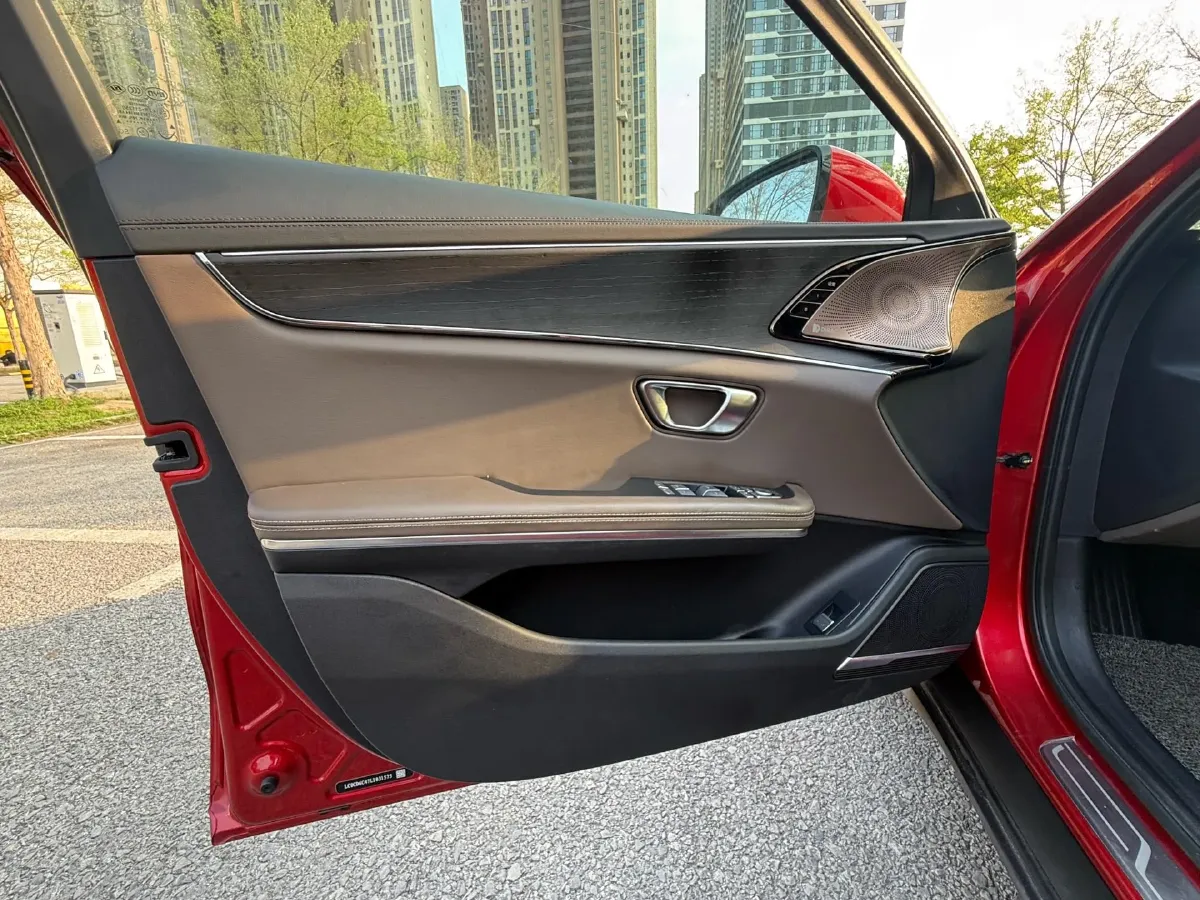 2020 WEY VV7 2.0T 227HP L4 7DCT PHEV,autocango,china used car exporter,china ev exporter,chinese used car exporter,chinese used ev exporter