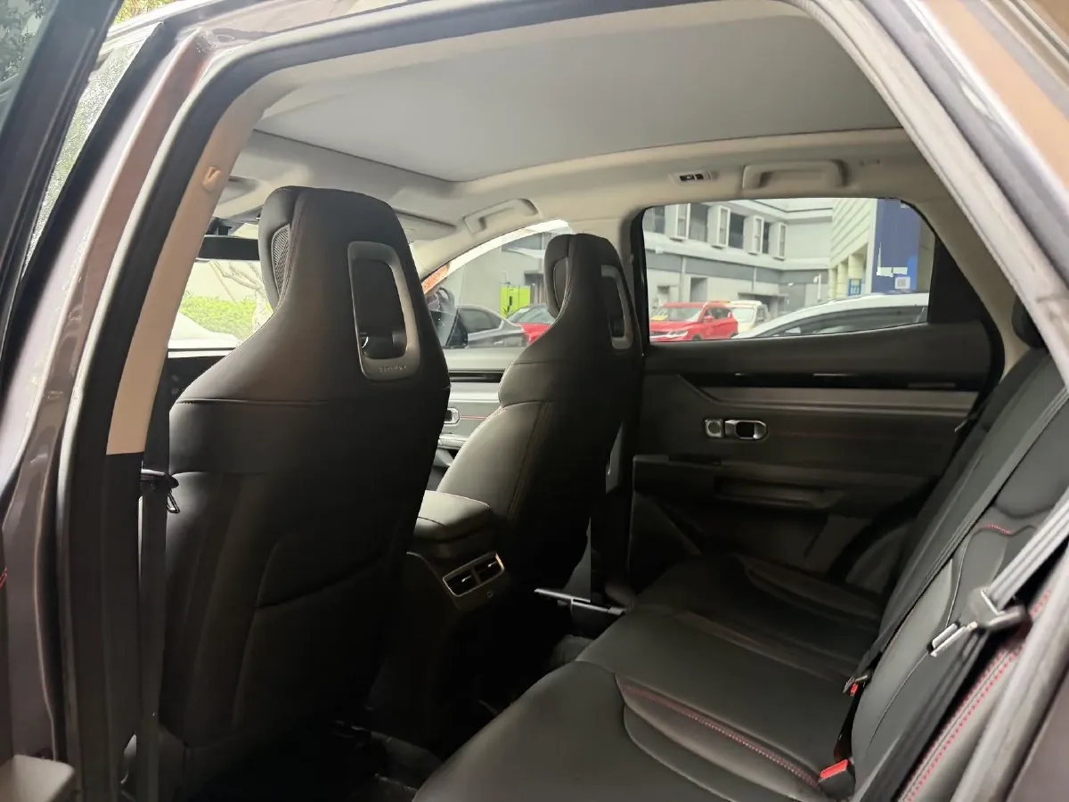 2024 Jetour DASHING 1.5T 156HP L4 6DCT,autocango,china used car exporter,china ev exporter,chinese used car exporter,chinese used ev exporter