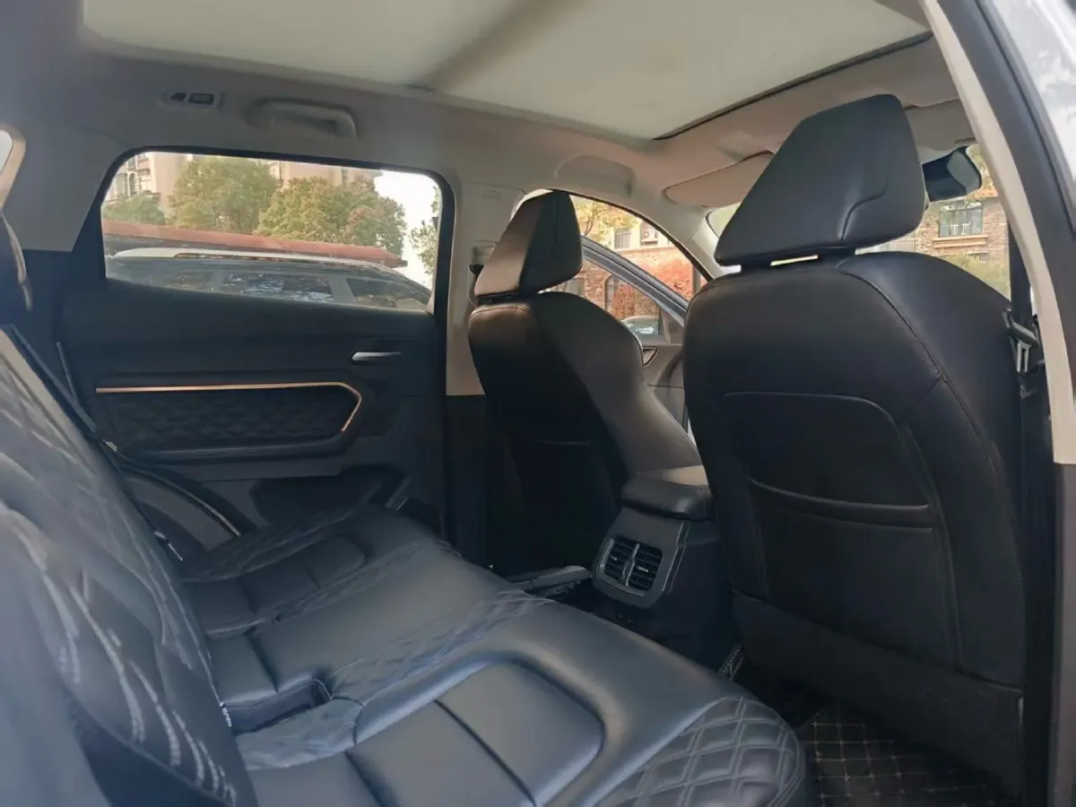 2021 Haval H6 1.5T 150HP L4 7DCT,autocango,china used car exporter,china ev exporter,chinese used car exporter,chinese used ev exporter