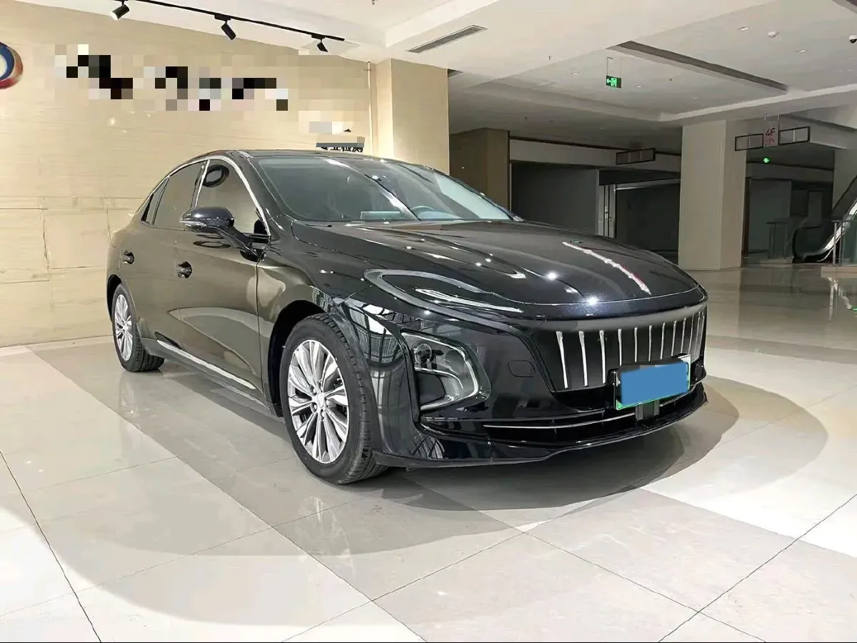 2024 HongQi E-QM5 BEV 72KWH,autocango,china used car exporter,china ev exporter,chinese used car exporter,chinese used ev exporter