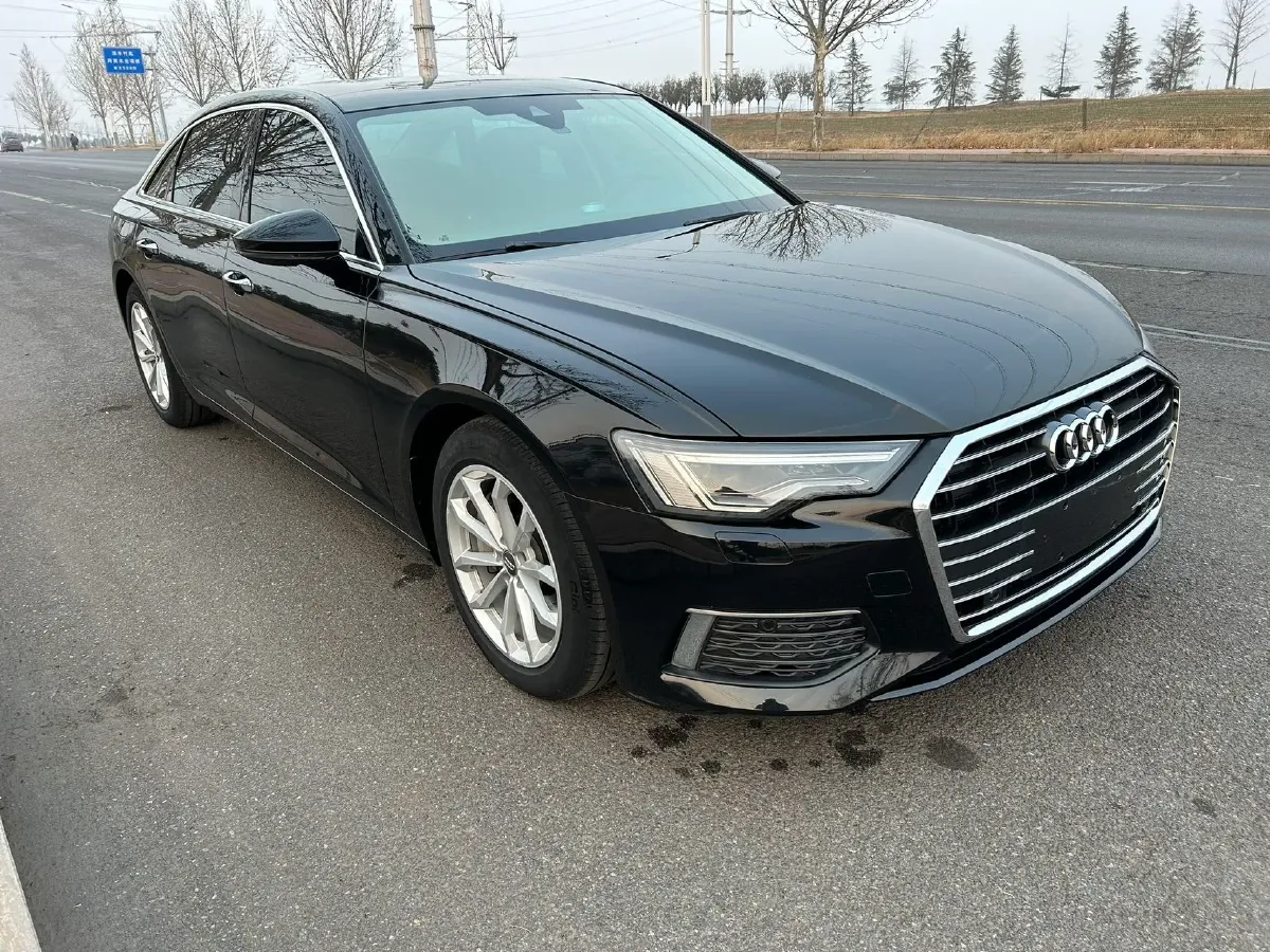 2020 Audi A6L 2.0T 190HP L4 7DCT,autocango,china used car exporter,china ev exporter,chinese used car exporter,chinese used ev exporter