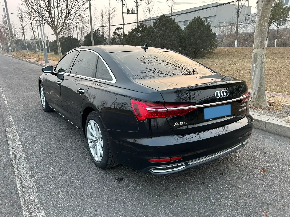 2020 Audi A6L 2.0T 190HP L4 7DCT,autocango,china used car exporter,china ev exporter,chinese used car exporter,chinese used ev exporter