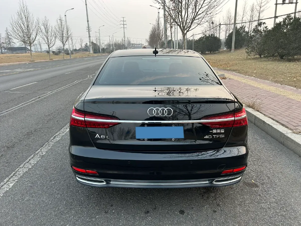 2020 Audi A6L 2.0T 190HP L4 7DCT,autocango,china used car exporter,china ev exporter,chinese used car exporter,chinese used ev exporter