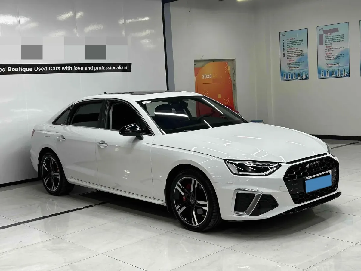 2020 Audi A4L 2.0T 190HP L4 7DCT,autocango,china used car exporter,china ev exporter,chinese used car exporter,chinese used ev exporter
