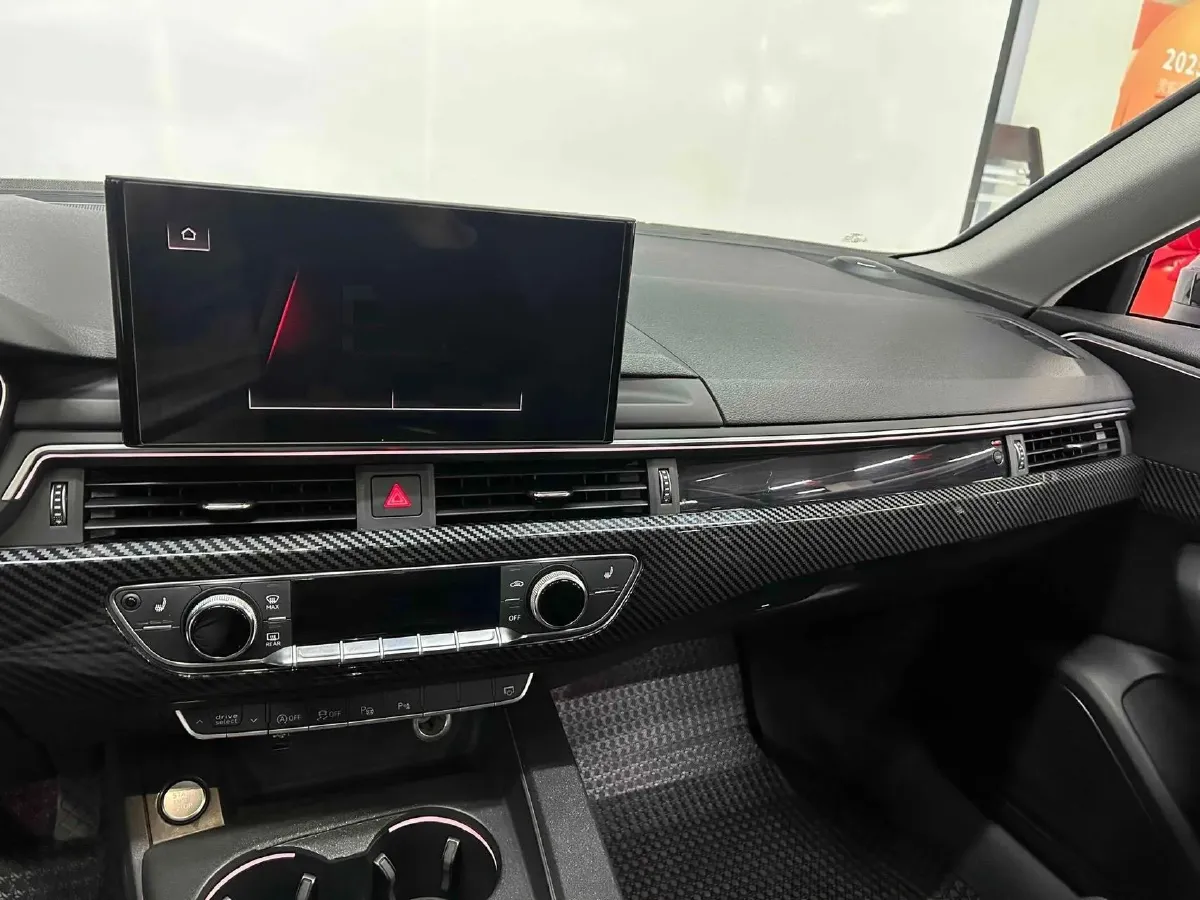 2020 Audi A4L 2.0T 190HP L4 7DCT,autocango,china used car exporter,china ev exporter,chinese used car exporter,chinese used ev exporter
