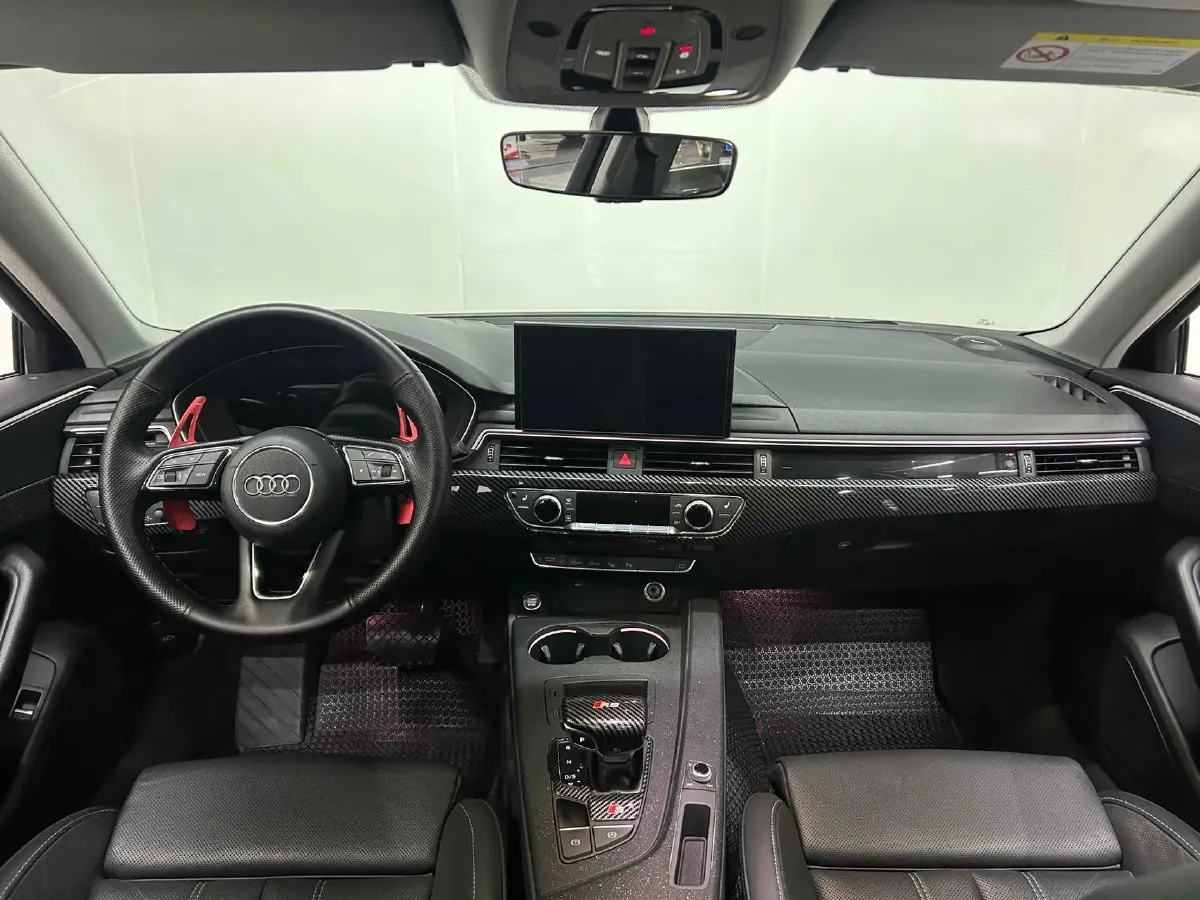 2020 Audi A4L 2.0T 190HP L4 7DCT,autocango,china used car exporter,china ev exporter,chinese used car exporter,chinese used ev exporter