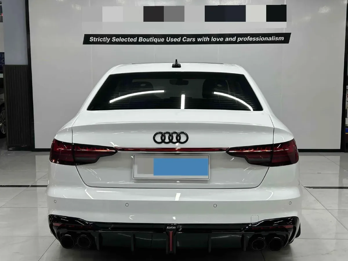 2020 Audi A4L 2.0T 190HP L4 7DCT,autocango,china used car exporter,china ev exporter,chinese used car exporter,chinese used ev exporter