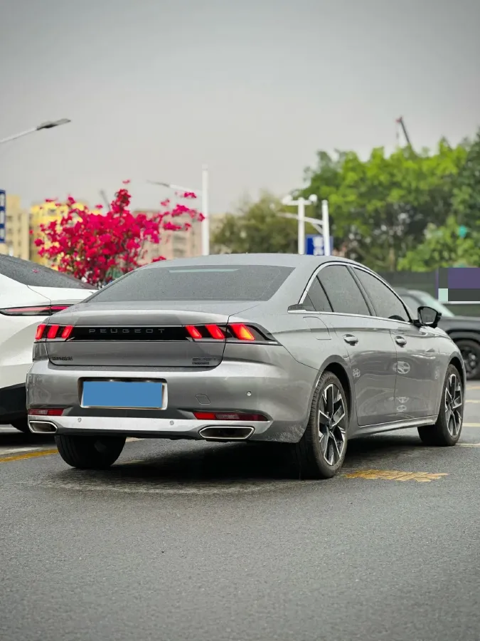 2023 Peugeot 508 1.8T 211HP L4 8AT,autocango,china used car exporter,china ev exporter,chinese used car exporter,chinese used ev exporter