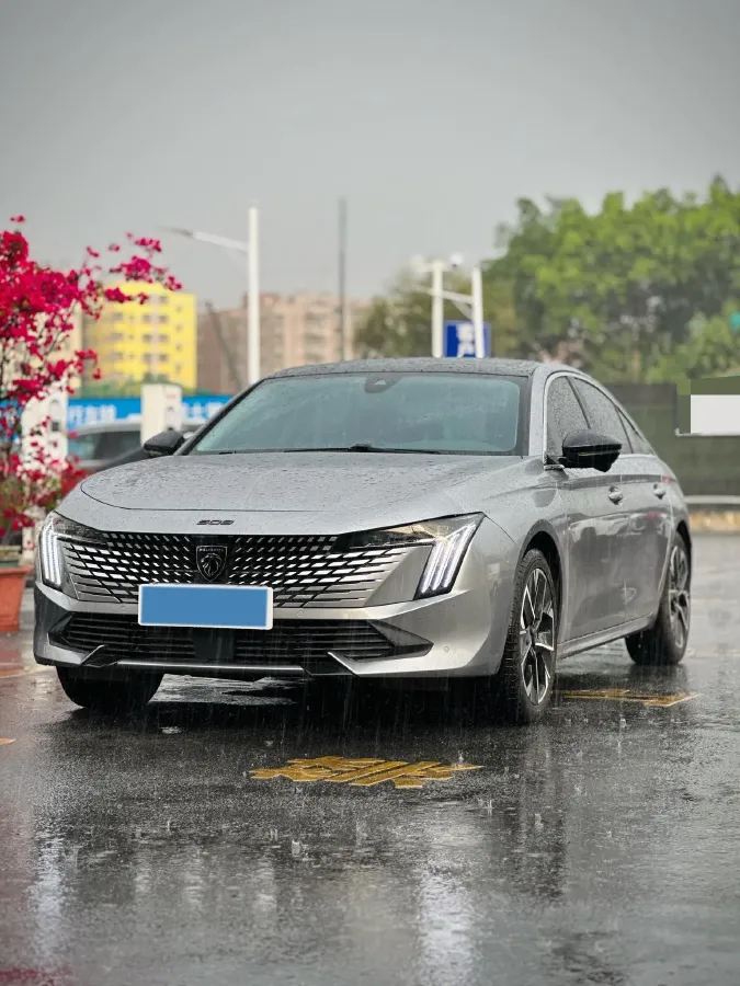 2023 Peugeot 508 1.8T 211HP L4 8AT,autocango,china used car exporter,china ev exporter,chinese used car exporter,chinese used ev exporter