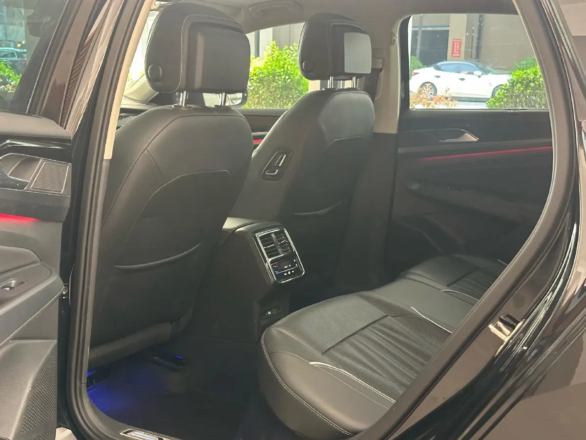 2022 Xpeng P7 BEV 60.2KWH,autocango,china used car exporter,china ev exporter,chinese used car exporter,chinese used ev exporter