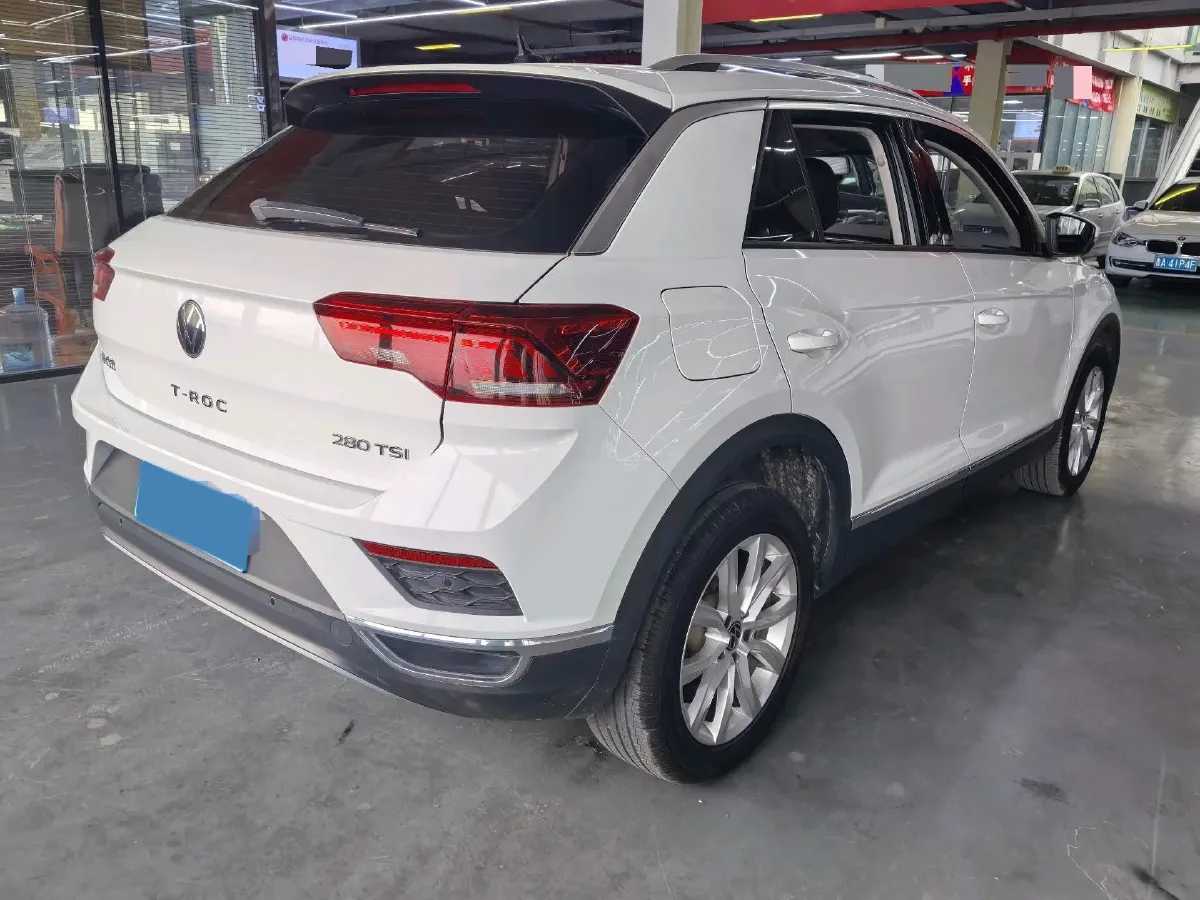 2022 Volkswagen T-Roc 1.4T 150HP L4 7DCT,autocango,china used car exporter,china ev exporter,chinese used car exporter,chinese used ev exporter