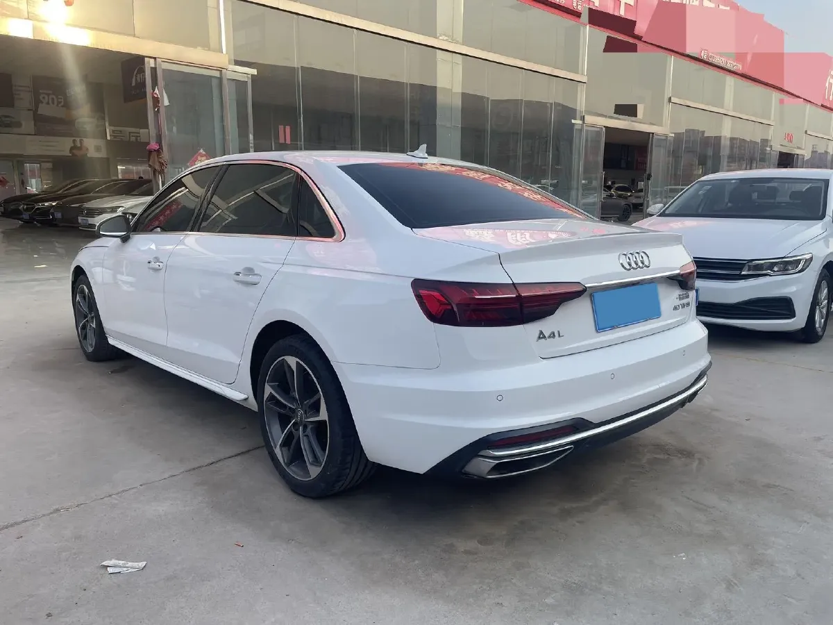 2020 Audi A4L 2.0T 190HP L4 7DCT,autocango,china used car exporter,china ev exporter,chinese used car exporter,chinese used ev exporter