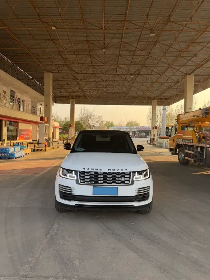 2020 Land Rover Range Rover 3.0T 400HP L6 8AT,autocango,china used car exporter,china ev exporter,chinese used car exporter,chinese used ev exporter