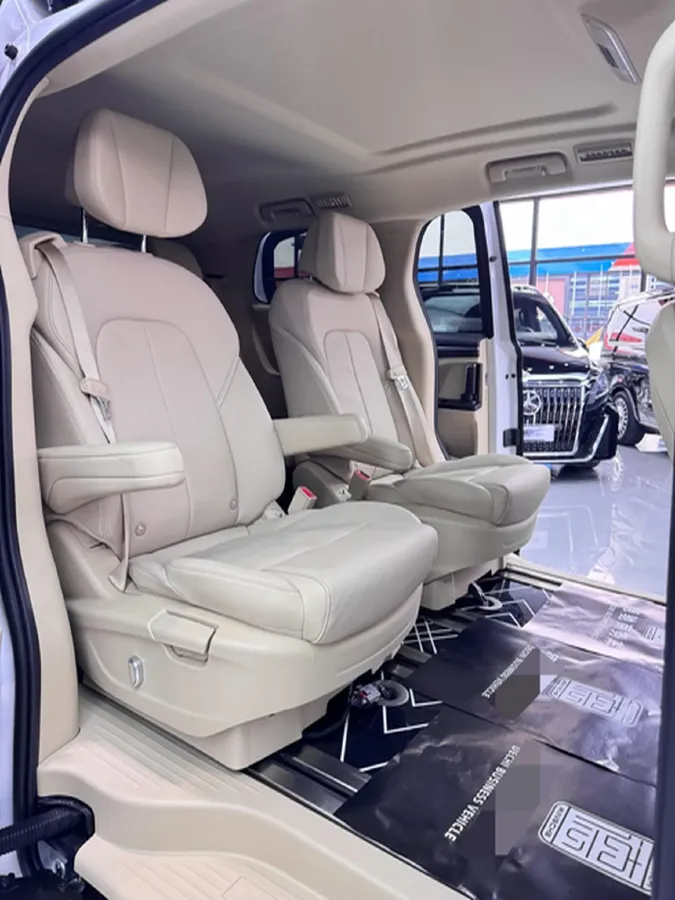 2023 Buick GL8 2.0T 237HP L4 9AT,autocango,china used car exporter,china ev exporter,chinese used car exporter,chinese used ev exporter