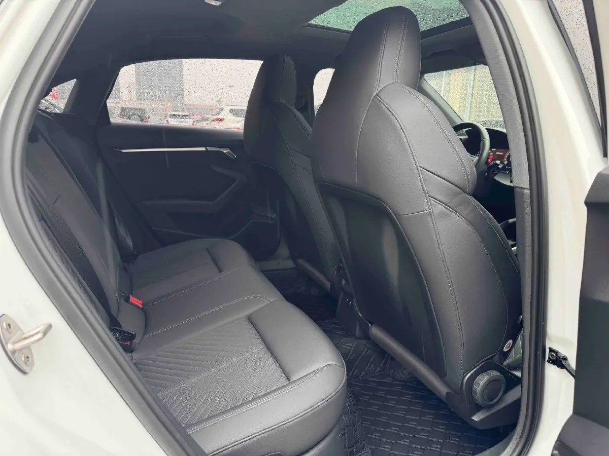 2022 Audi A3 1.4T 150HP L4 7DCT,autocango,china used car exporter,china ev exporter,chinese used car exporter,chinese used ev exporter