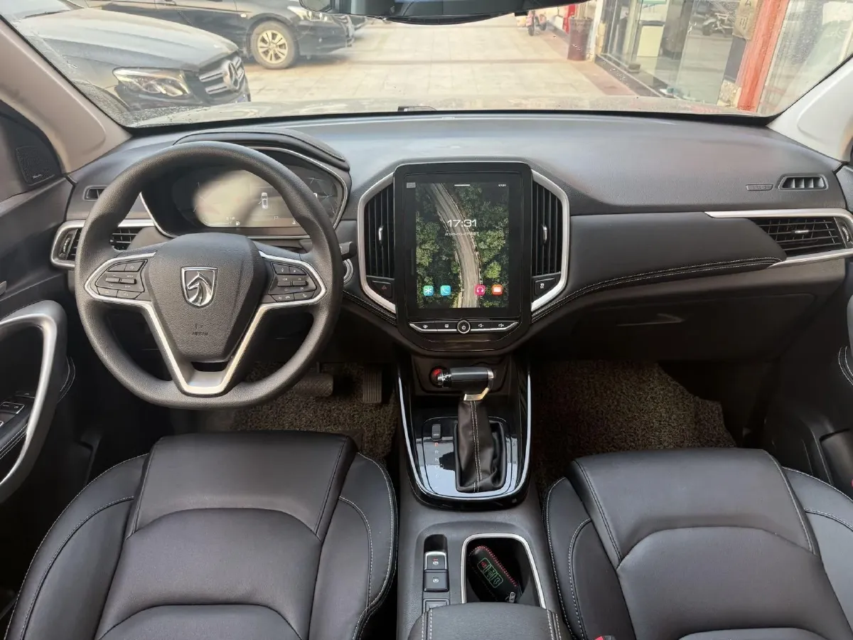 2020 BaoJun RS-3 1.5T 147HP L4 CVT,autocango,china used car exporter,china ev exporter,chinese used car exporter,chinese used ev exporter