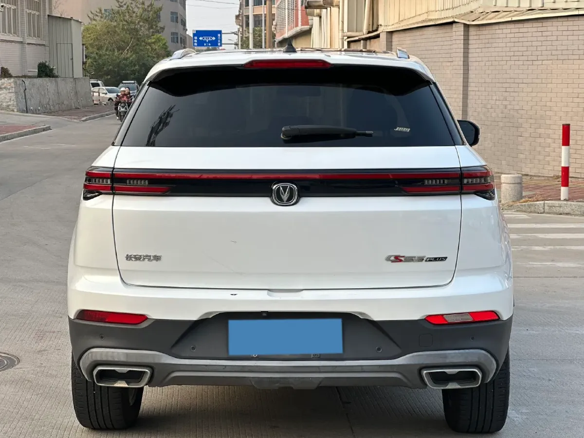 2021 ChangAn CS55 Plus 1.5T 180HP L4 7DCT,autocango,china used car exporter,china ev exporter,chinese used car exporter,chinese used ev exporter