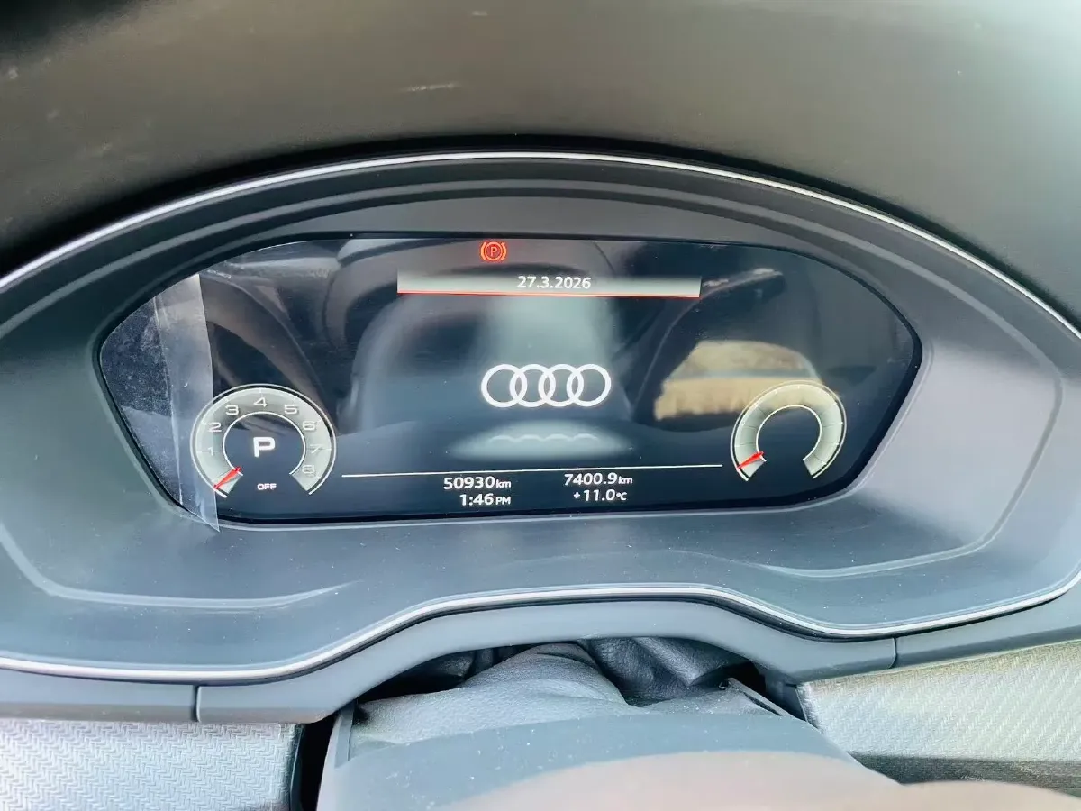 2021 Audi Q5L 2.0T 190HP L4 7DCT,autocango,china used car exporter,china ev exporter,chinese used car exporter,chinese used ev exporter