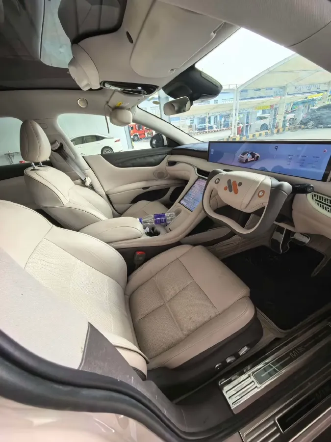 2024 IM L6 BEV 75KWH,autocango,china used car exporter,china ev exporter,chinese used car exporter,chinese used ev exporter