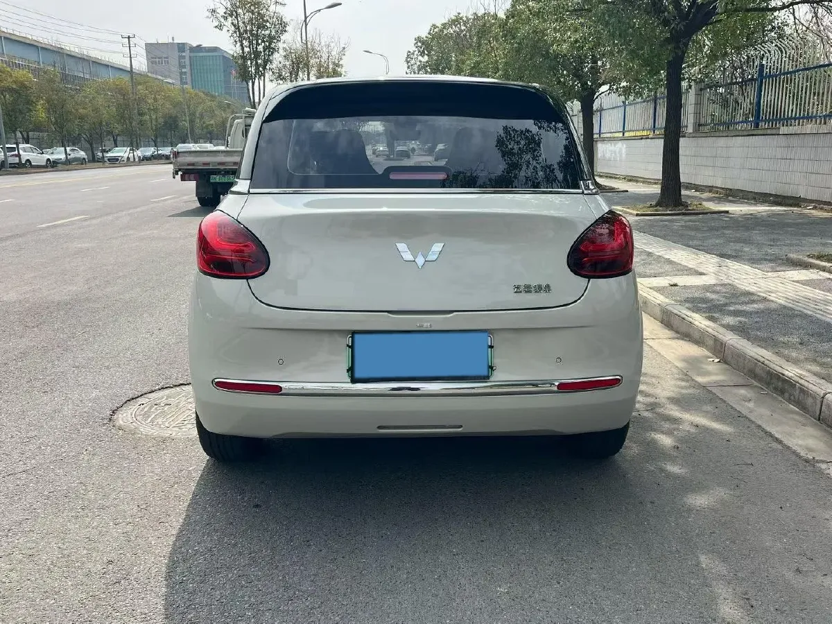 2023 WuLing BinGuo BEV 31.9KWH,autocango,china used car exporter,china ev exporter,chinese used car exporter,chinese used ev exporter