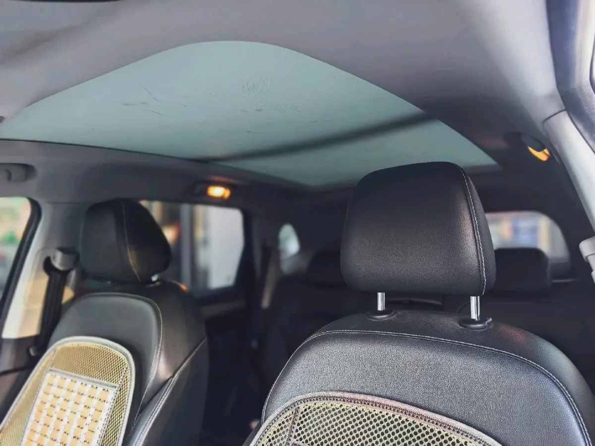 2018 Roewe RX5 1.5T 169HP L4 7DCT,autocango,china used car exporter,china ev exporter,chinese used car exporter,chinese used ev exporter