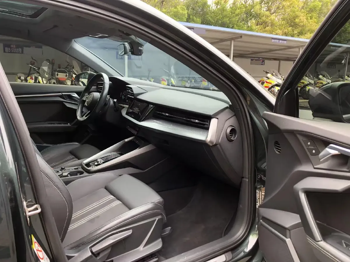 2022 Audi A3 1.4T 150HP L4 7DCT,autocango,china used car exporter,china ev exporter,chinese used car exporter,chinese used ev exporter