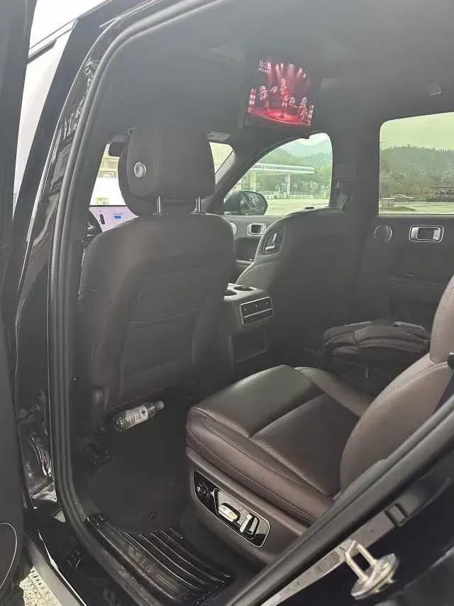 2023 Li L8 Range Extended 154HP REEV 40.9KWH,autocango,china used car exporter,china ev exporter,chinese used car exporter,chinese used ev exporter