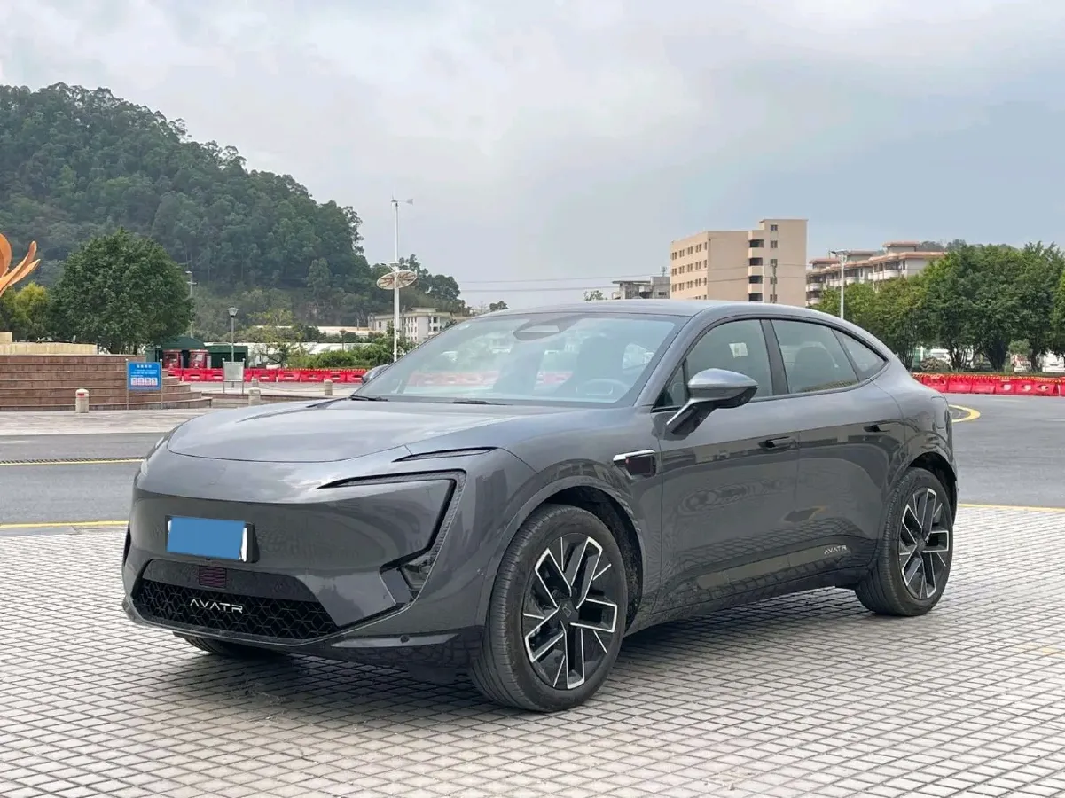 2025 Avatr 11 1.5T 156HP L4 REEV 39.05KWH,autocango,china used car exporter,china ev exporter,chinese used car exporter,chinese used ev exporter